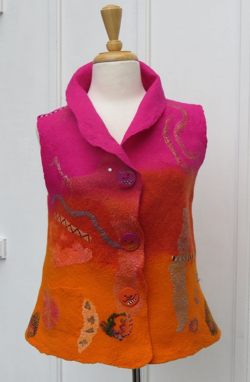 Sample Fibre Artwork of Carolyn Bernett 3